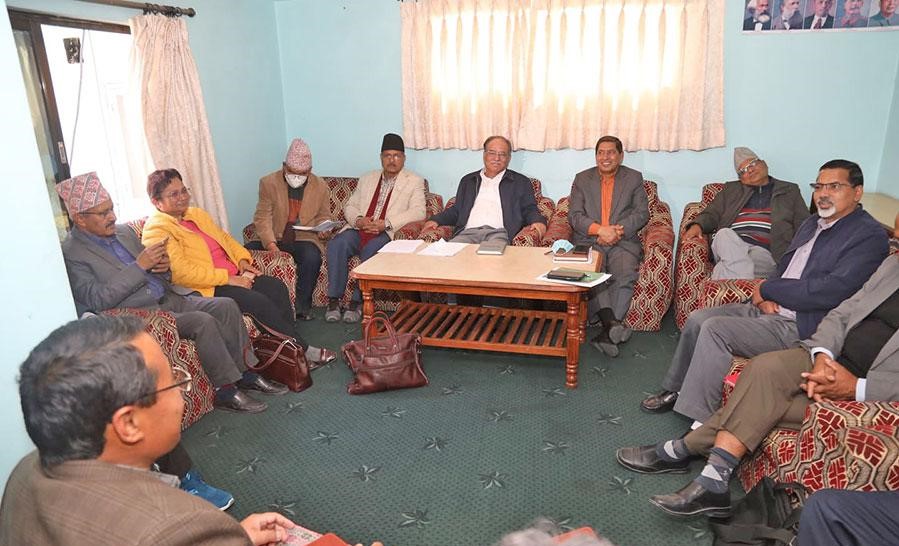 ९९ केन्द्रीय सदस्य थप्दै माओवादी, ४० वर्षमुनिका युवालाई प्राथमिकता