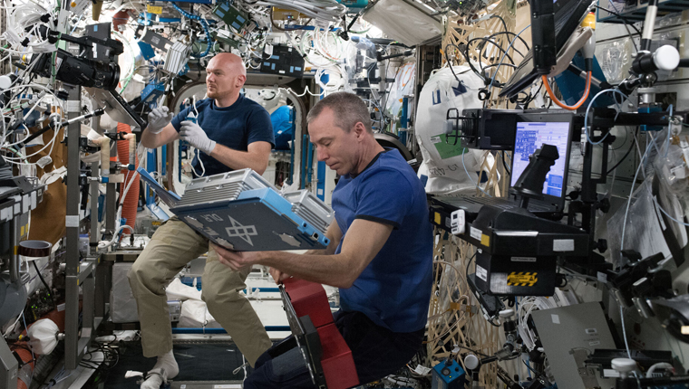 अन्तरिक्षयात्री सुनिता विलियम्स र बुच वाल्मर अन्तरिक्षमा फसे