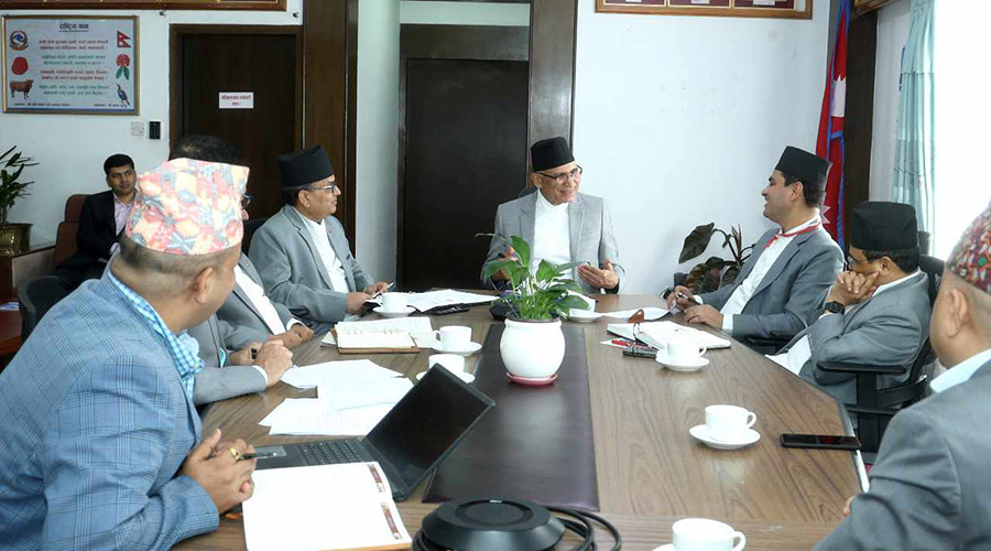 भक्तपुरमा अत्याधुनिक वीर अस्पताल निर्माण प्रकृया  अर्थ र स्वास्थ्य मन्त्रालयका उच्च पदस्थ अधिकारीबीच छलफल